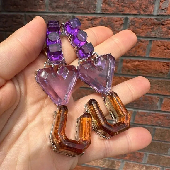 Zara I Love U Resin Drop Earrings - Picture 6 of 6